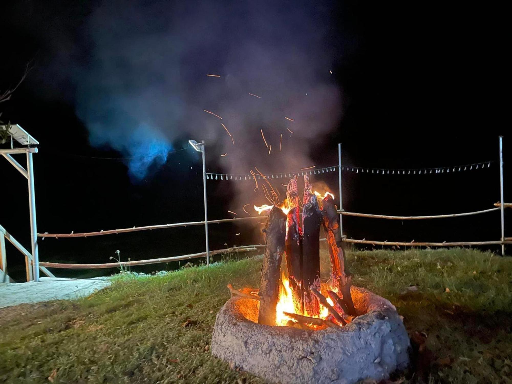 Jush Native And Glamping Hotel Dauis Luaran gambar