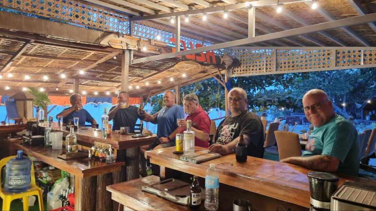 Jush Native And Glamping Hotel Dauis Luaran gambar